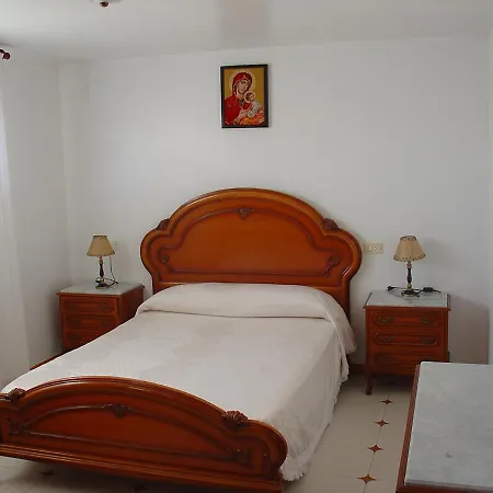 Casa Laura Apartment *